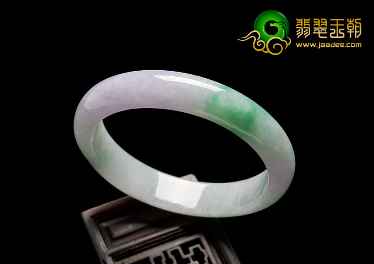 糯冰种春带彩缅甸翡翠A货手镯（57.6mm）