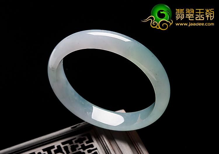 冰种略飘花缅甸翡翠A货手镯（54.7mm）