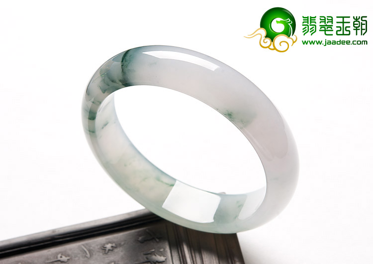 冰种飘花缅甸翡翠A货手镯（58.2mm）