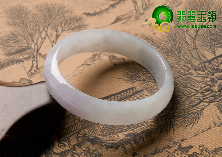 糯冰种淡晴水缅甸翡翠A货贵妃镯（57.5-50.8mm）