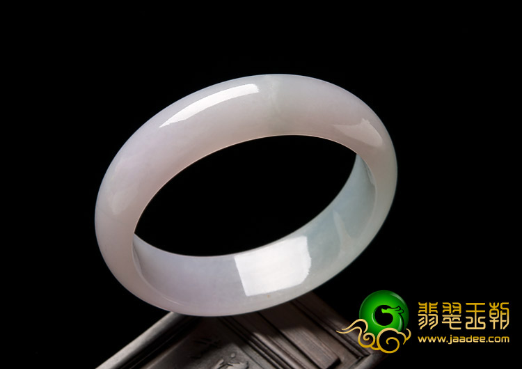 糯冰种淡晴水缅甸翡翠A货手镯（54mm）