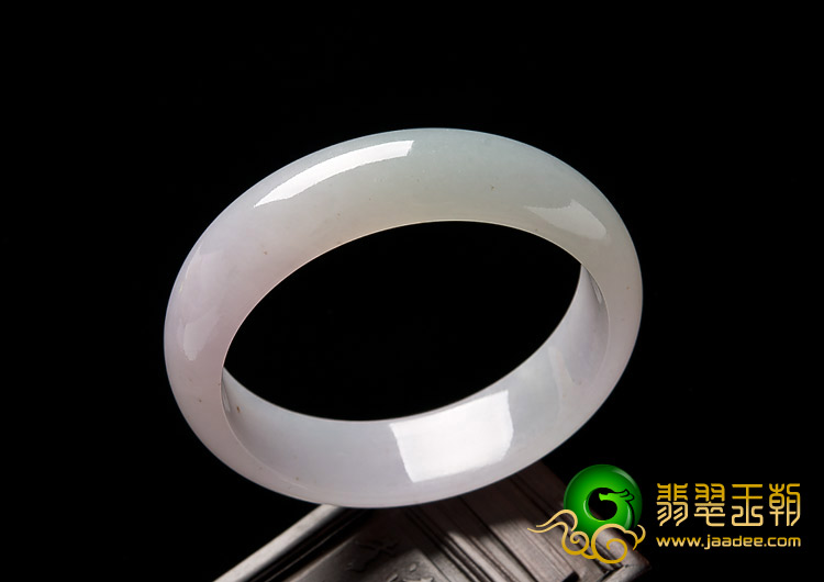 糯冰种淡晴水缅甸翡翠A货手镯（54mm）
