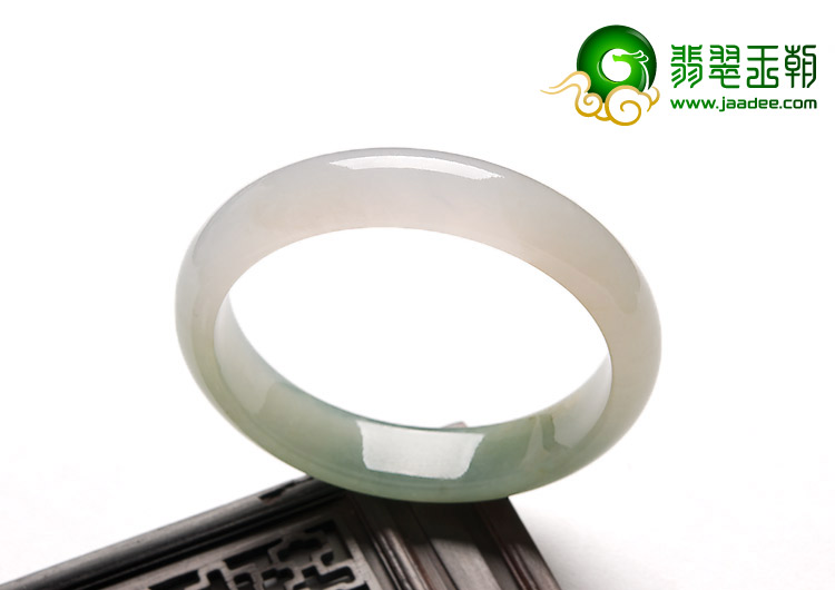 冰种淡晴水缅甸翡翠A货手镯（52.2mm）