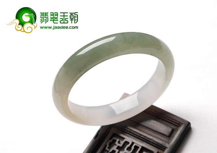 冰种淡晴水缅甸翡翠A货手镯（52.2mm）