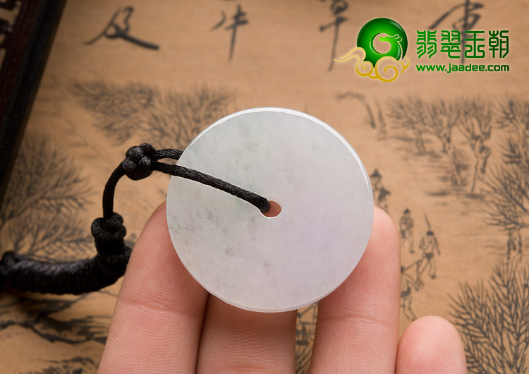 糯冰种淡晴水缅甸翡翠A货平安扣挂件