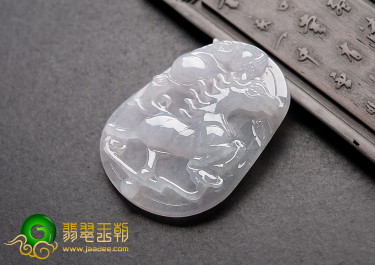 冰种晴水缅甸翡翠A货马上封侯挂件
