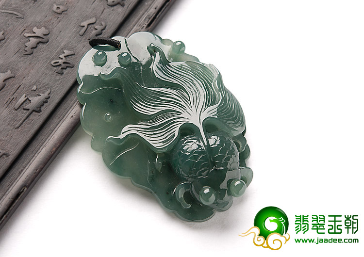 冰种蓝晴水缅甸翡翠A货年年有余挂件