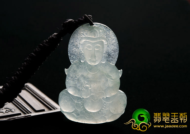 冰种淡晴水缅甸翡翠A货观音挂件