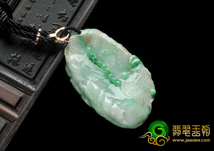 糯冰种飘翠缅甸翡翠A货金玉满堂挂件