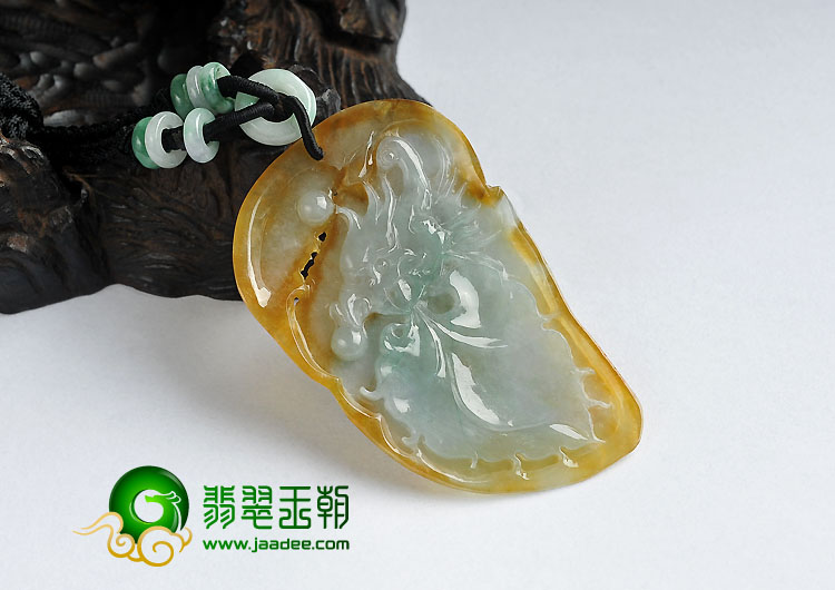 冰种黄翡缅甸翡翠A货龙头挂件