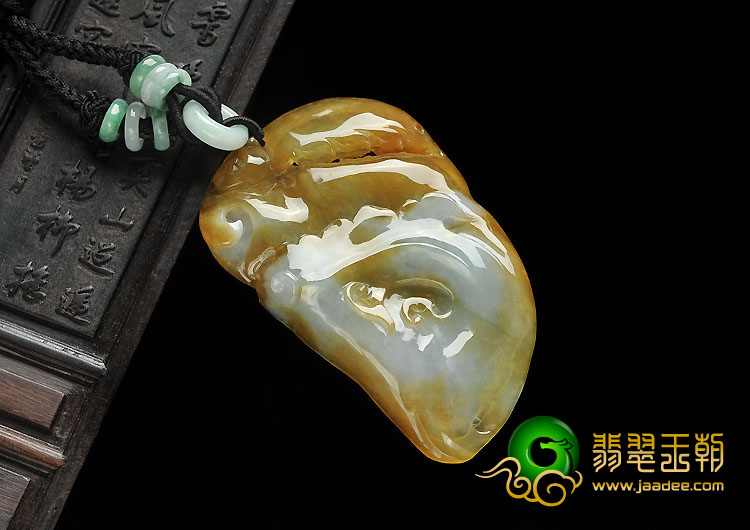 冰种黄翡缅甸翡翠A货龙头挂件