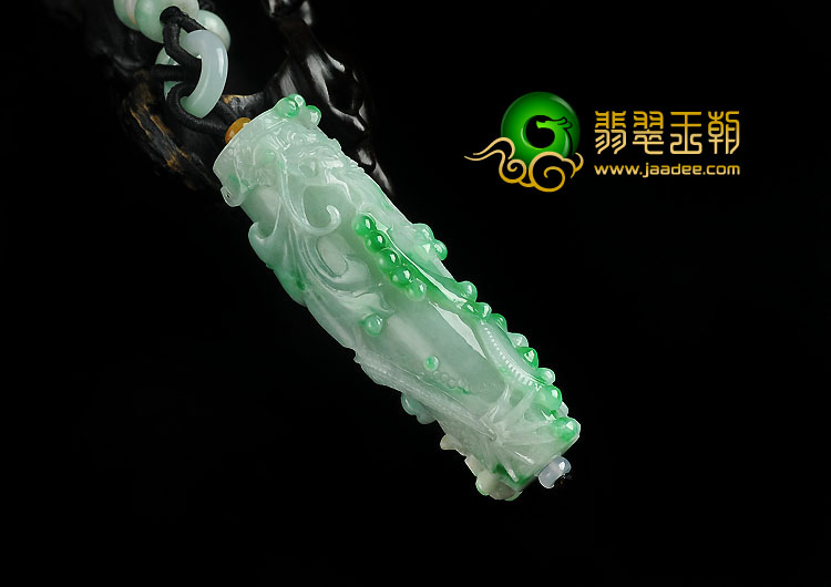 糯冰种飘翠缅甸翡翠A货龙柱挂件