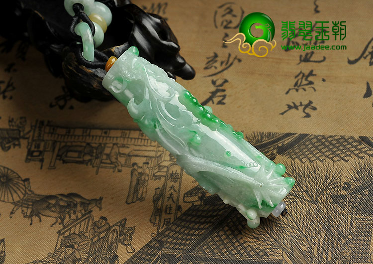 糯冰种飘翠缅甸翡翠A货龙柱挂件