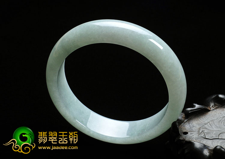 糯冰种晴水缅甸翡翠A货手镯（59.2mm）