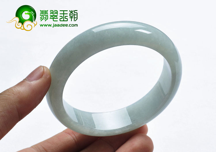 糯冰种晴水缅甸翡翠A货手镯（59.2mm）