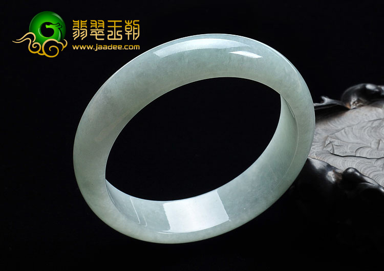 糯冰种晴水缅甸翡翠A货手镯（59.2mm）