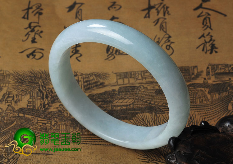 糯冰种晴水缅甸翡翠A货手镯（61mm）