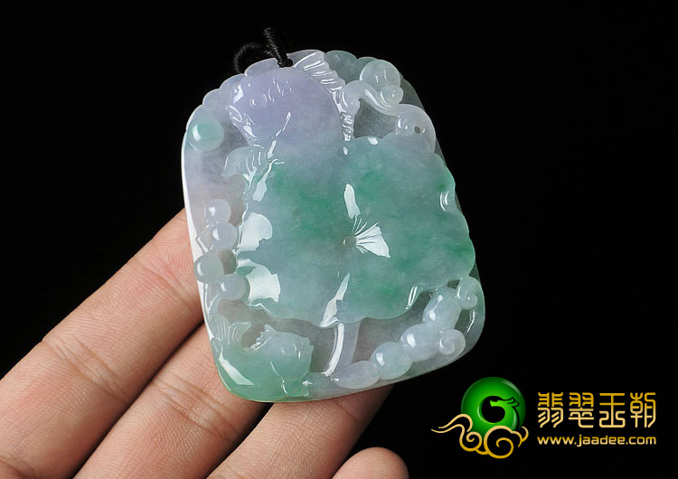糯冰种春带彩缅甸翡翠A货年年有余挂件