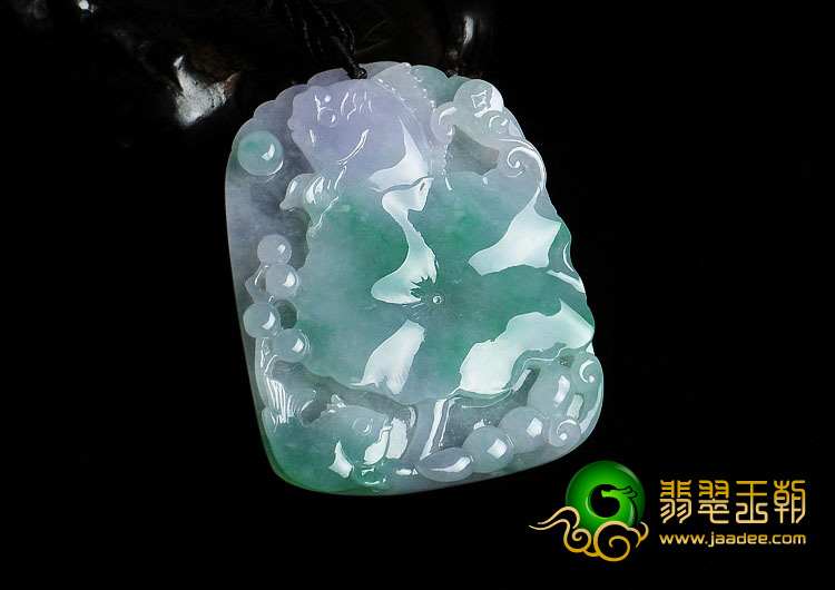 糯冰种春带彩缅甸翡翠A货年年有余挂件