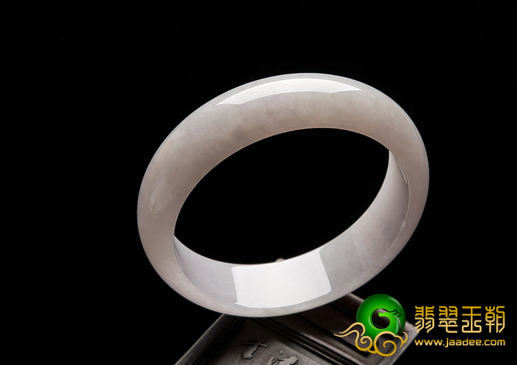 糯冰种晴水缅甸翡翠A货手镯（57mm）