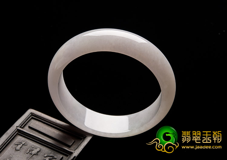 糯冰种晴水缅甸翡翠A货手镯（57mm）