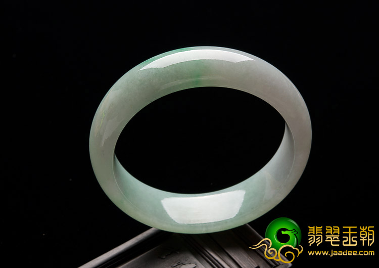 糯冰种飘翠缅甸翡翠A货手镯（56.9mm）