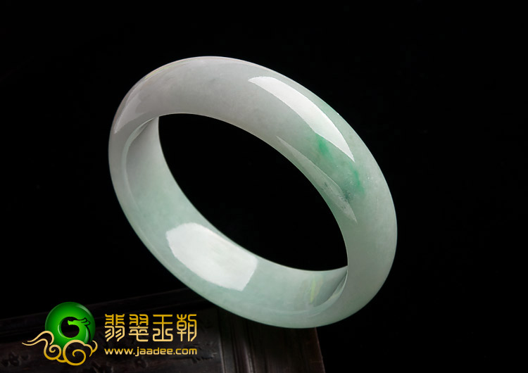 糯冰种飘翠缅甸翡翠A货手镯（56.9mm）