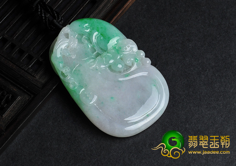 糯冰种翠色缅甸翡翠A货福禄寿挂件