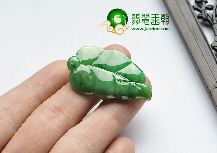 糯冰种黄加绿缅甸翡翠A货叶子挂件