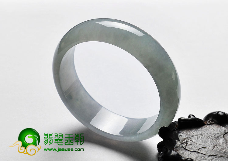 冰种晴水缅甸翡翠A货手镯（60.8mm）