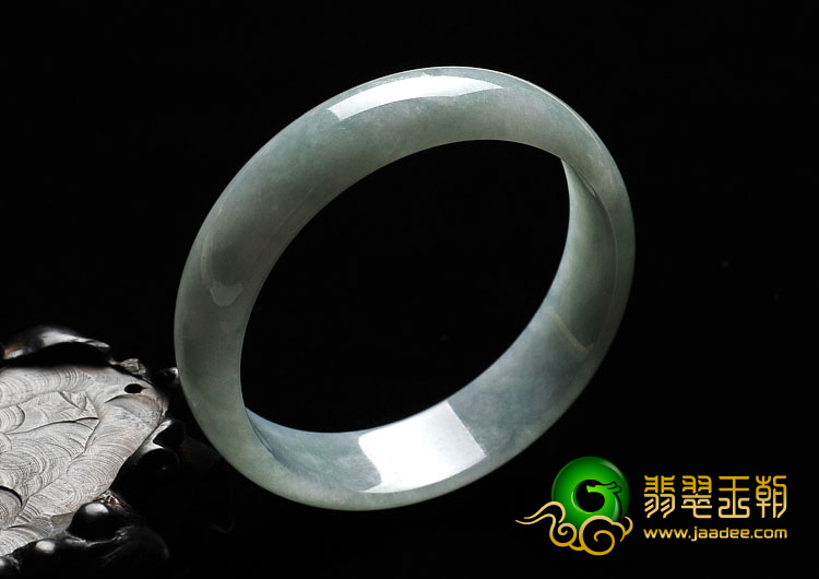 糯冰种晴水缅甸翡翠A货手镯（59mm）