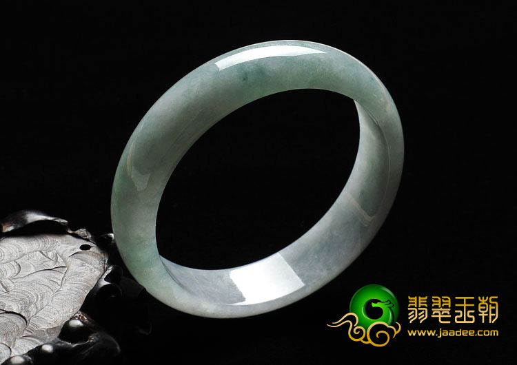 糯冰种晴水缅甸翡翠A货手镯（58.9mm）