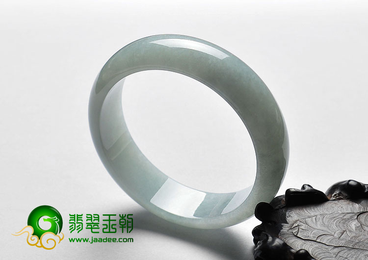 糯冰种晴水缅甸翡翠A货手镯（59.6mm）