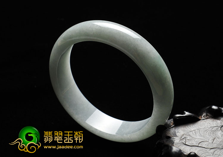 糯冰种晴水缅甸翡翠A货手镯（59mm）