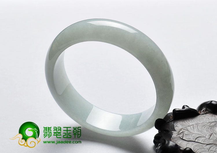 糯冰种晴水缅甸翡翠A货手镯（59.3mm）