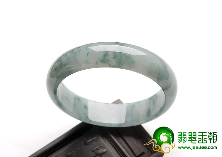 冰种飘花缅甸翡翠A货手镯（56.5mm）