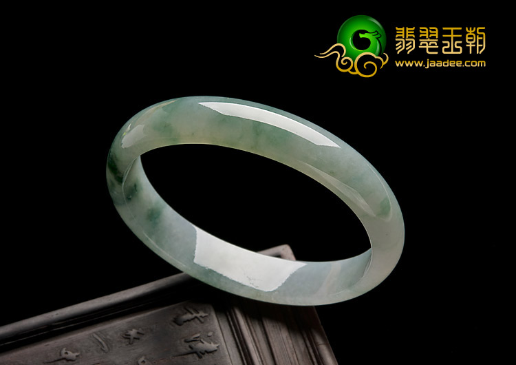 冰种飘花缅甸翡翠A货贵妃镯（58.5-51.4mm）