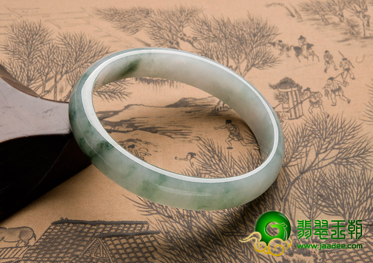 冰种飘花缅甸翡翠A货贵妃镯（58.5-51.4mm）