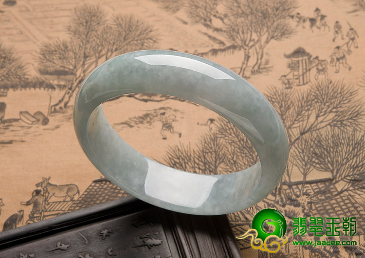 糯冰种晴水缅甸翡翠A货手镯（59mm）