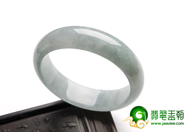 糯冰种晴水缅甸翡翠A货手镯（59mm）