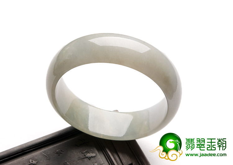 糯冰种晴水缅甸翡翠A货手镯（59mm）
