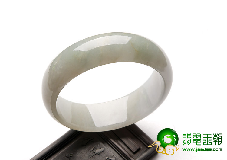 糯冰种晴水缅甸翡翠A货手镯（59mm）