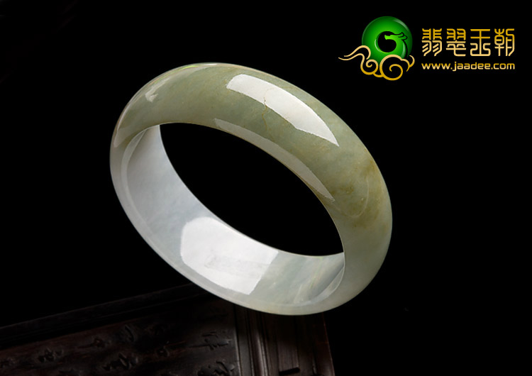 糯冰种晴水缅甸翡翠A货手镯（59.1mm）