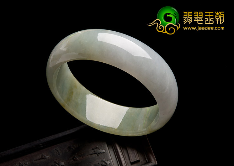 糯冰种晴水缅甸翡翠A货手镯（59.1mm）