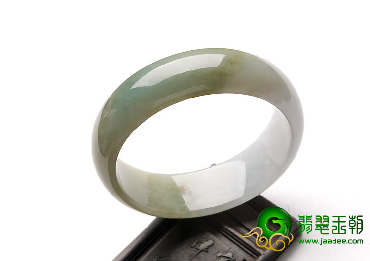 糯冰种晴水缅甸翡翠A货手镯（59.1mm）