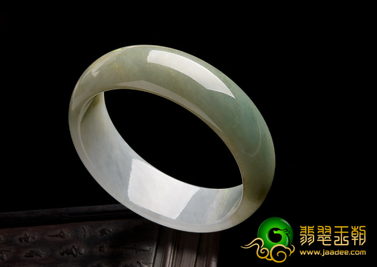 糯冰种晴水缅甸翡翠A货手镯（59.1mm）