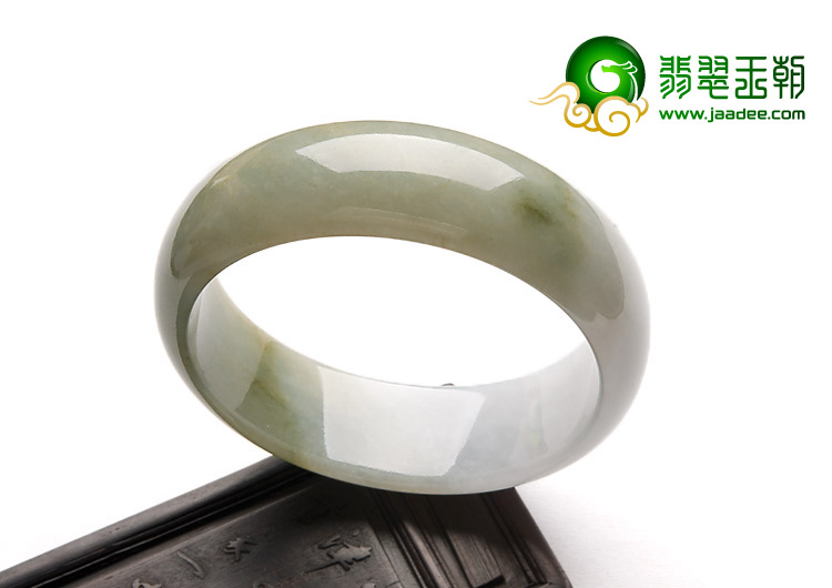 糯冰种晴水缅甸翡翠A货手镯（59.1mm）