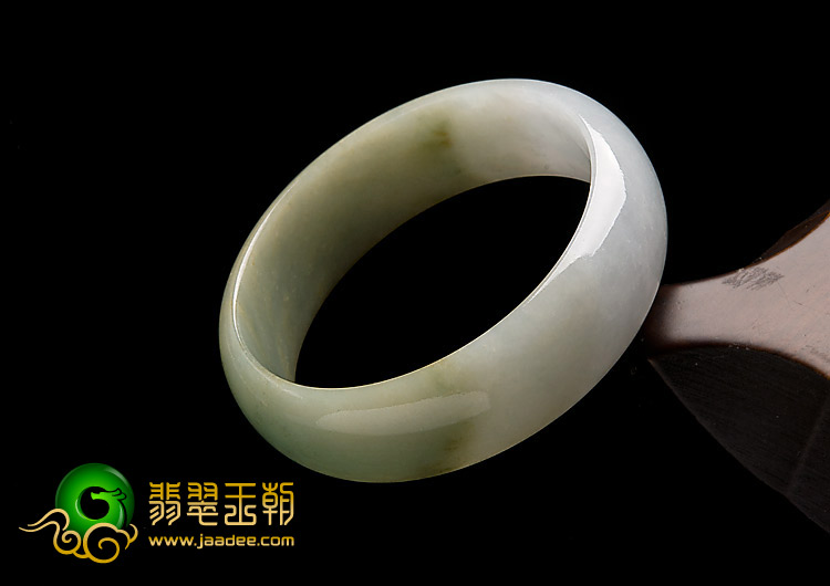 糯冰种晴水缅甸翡翠A货手镯（59.1mm）