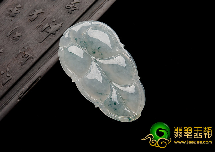 冰种飘花缅甸翡翠A货叶子挂件