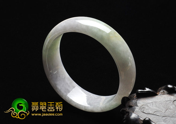糯冰种三彩缅甸翡翠A货手镯（56.8mm）